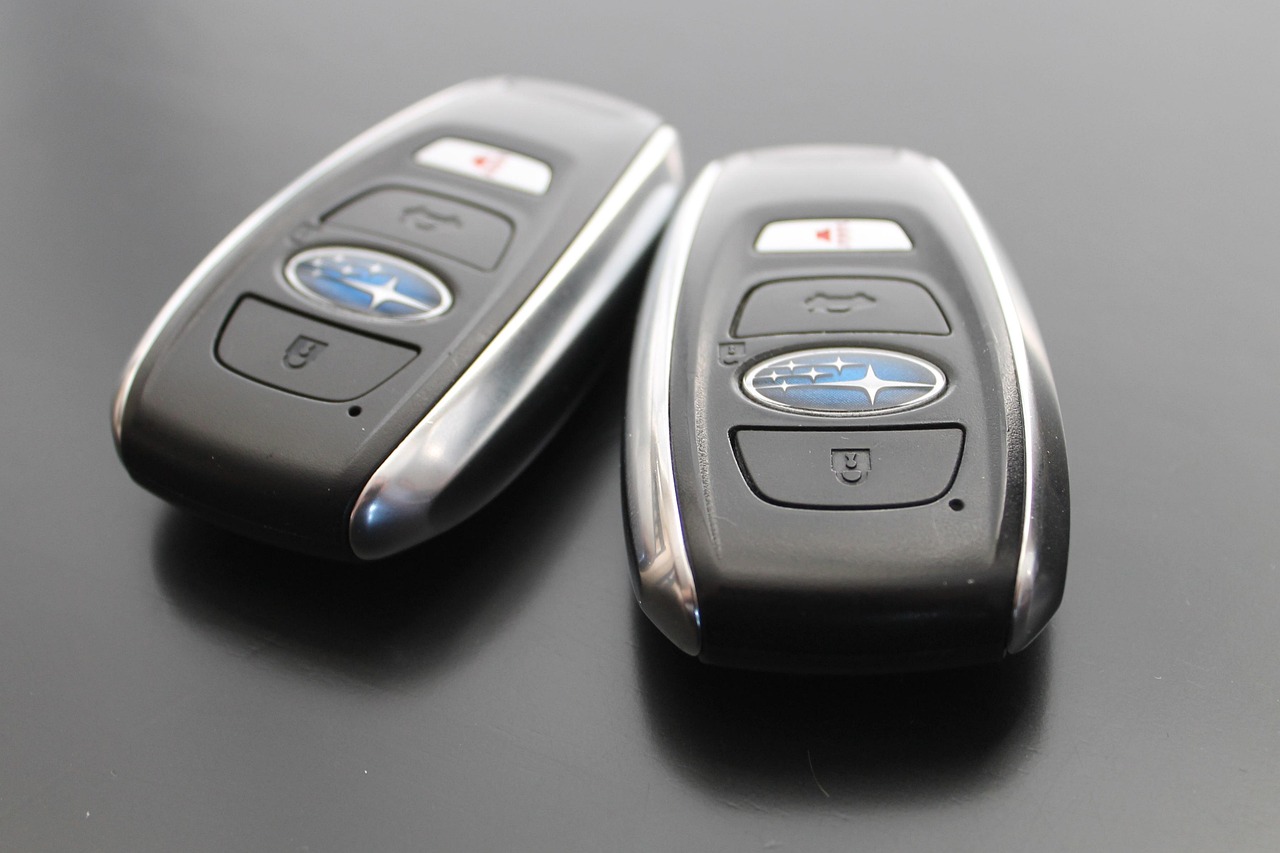 car, key, key ring, keyless access, subaru, car wallpapers, gray key